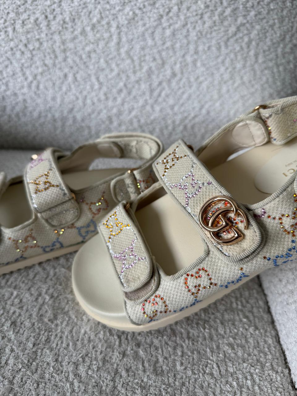 Sandalias