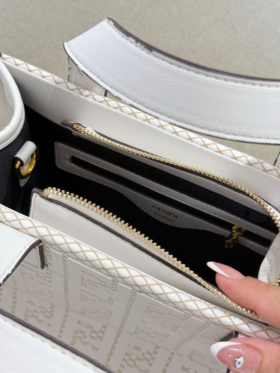 Cartera Fendi Sunshine