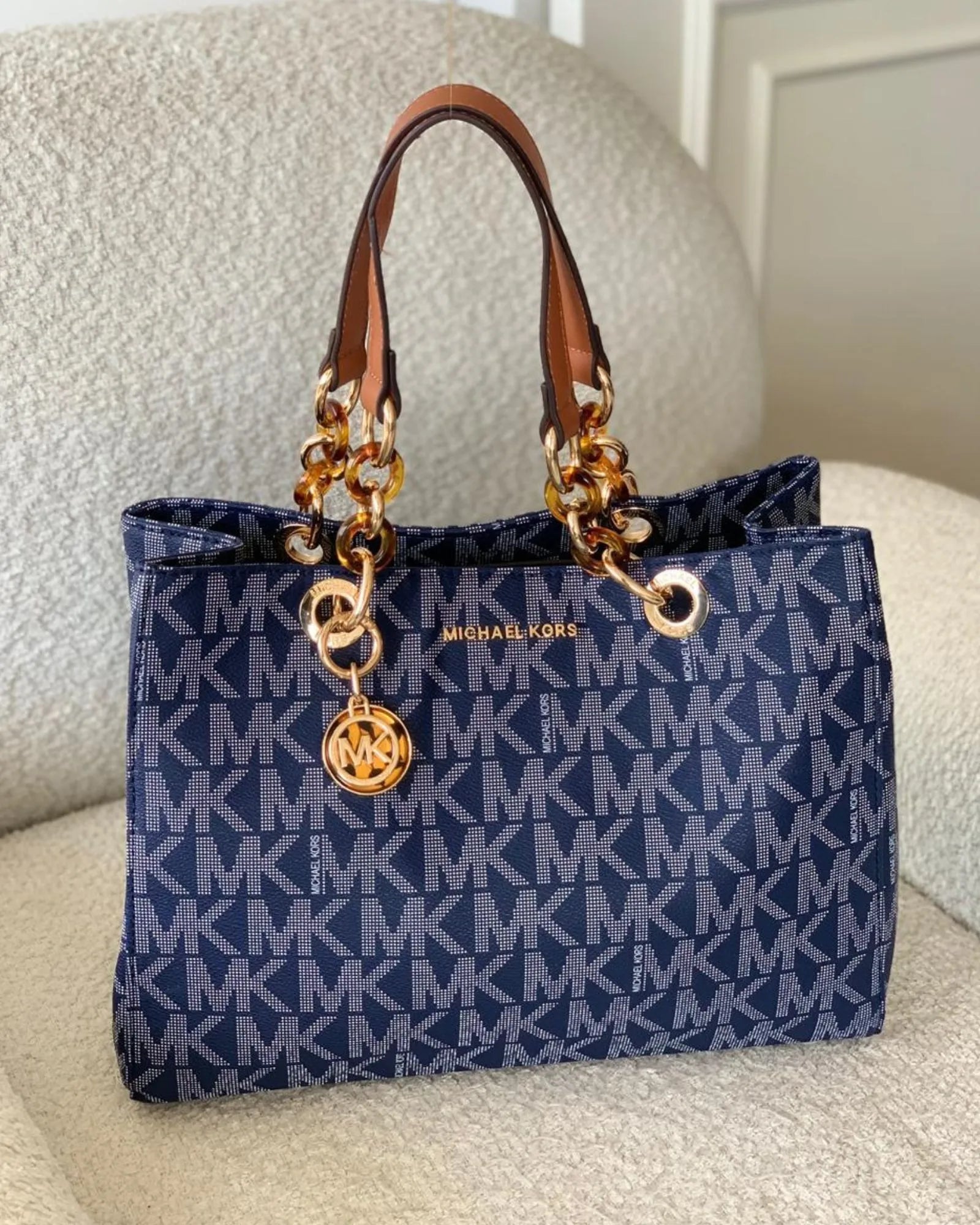 MK CARTERA MANIJA CAREY