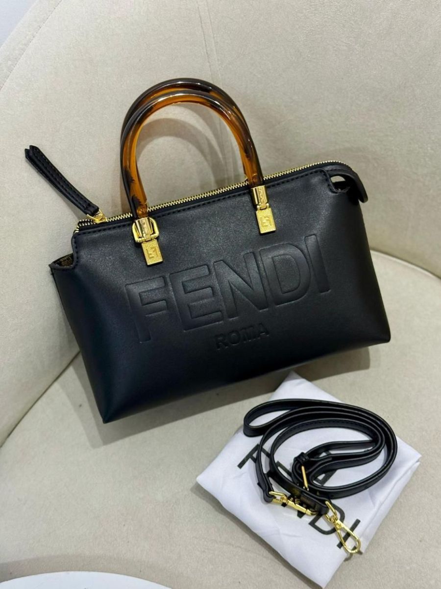 Cartera Fendi By the Way