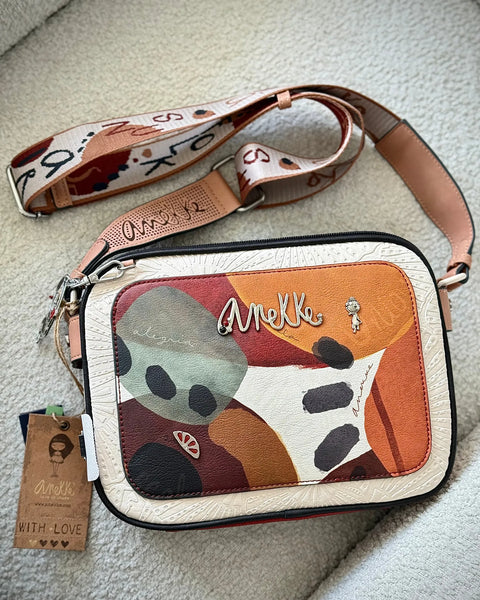 ANEKKE /E BANDOLERA TEXTURIZADA