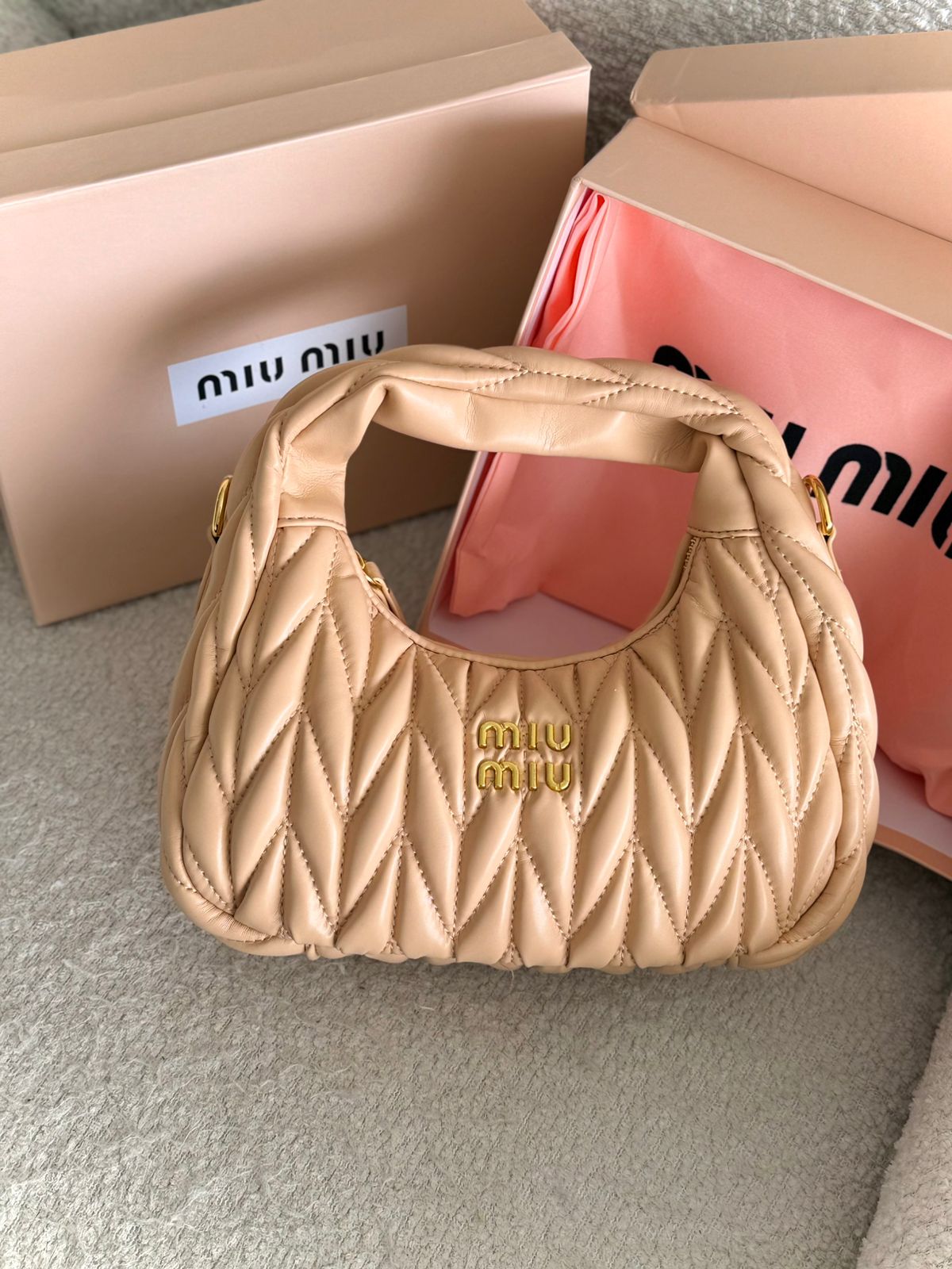 CARTERA DE MANO MIU MIU
