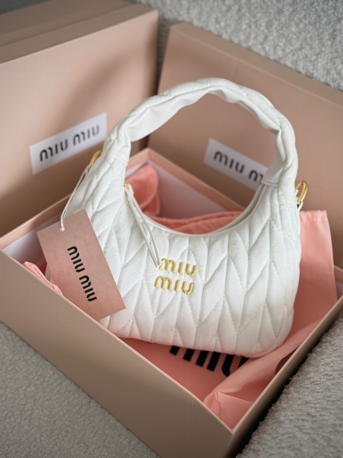 CARTERA DE MANO MIU MIU