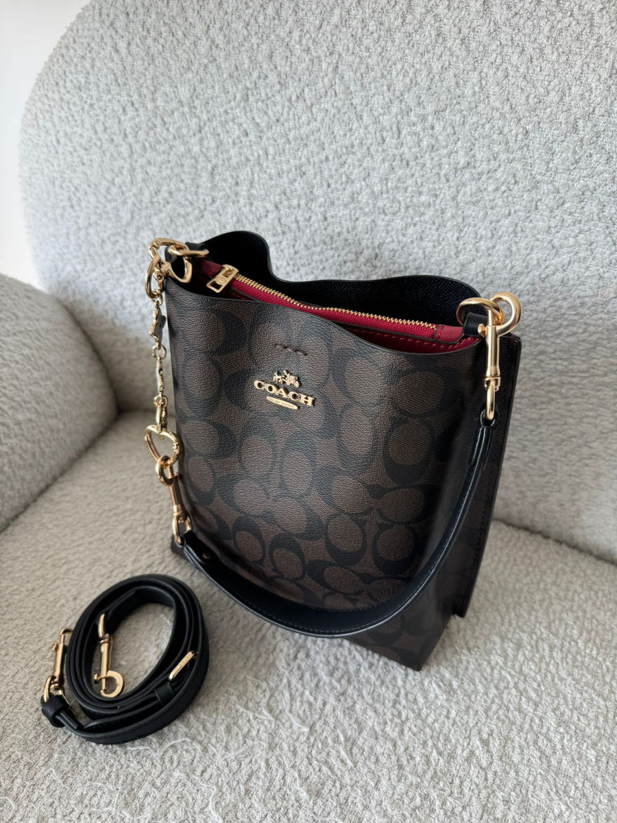 Tula Mollie Bucket Coach