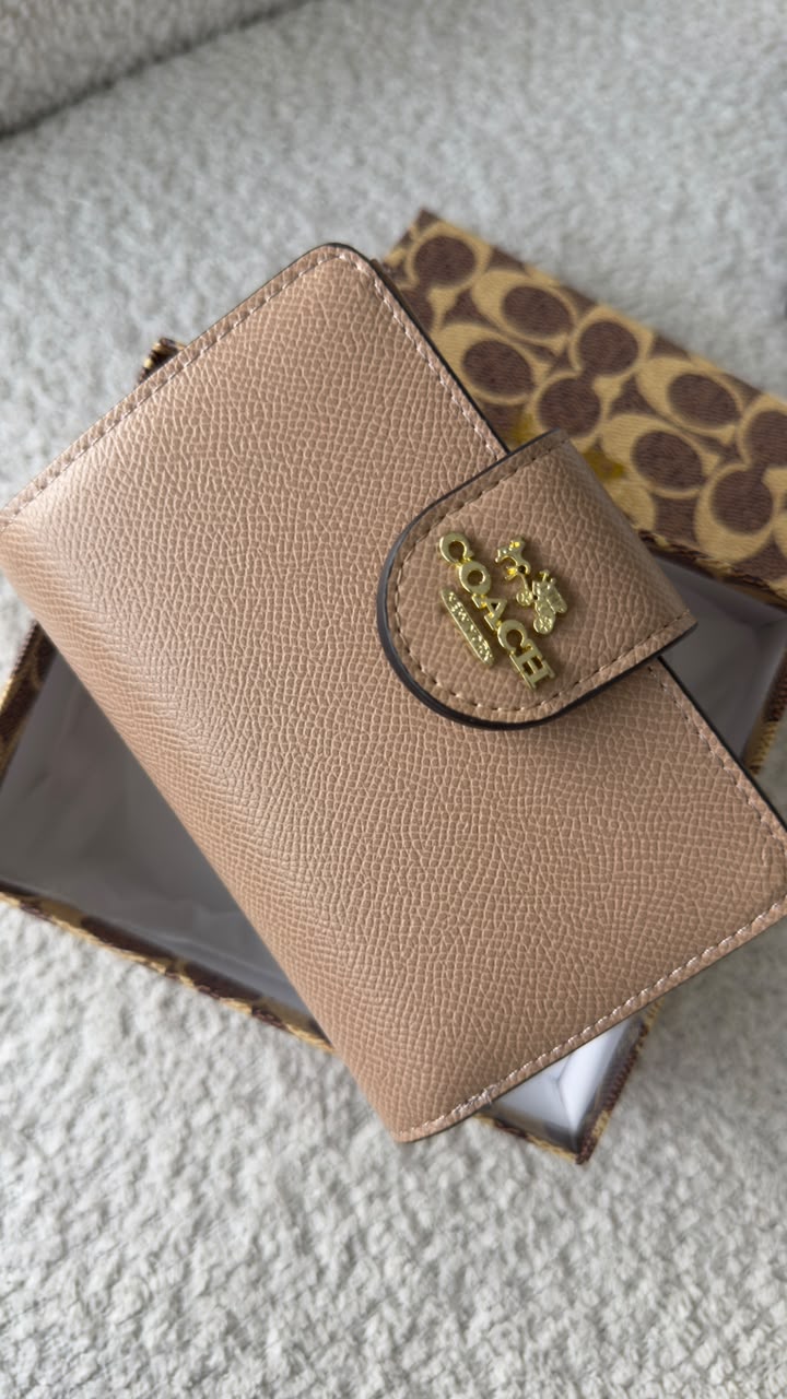 Billetera Corner Coach