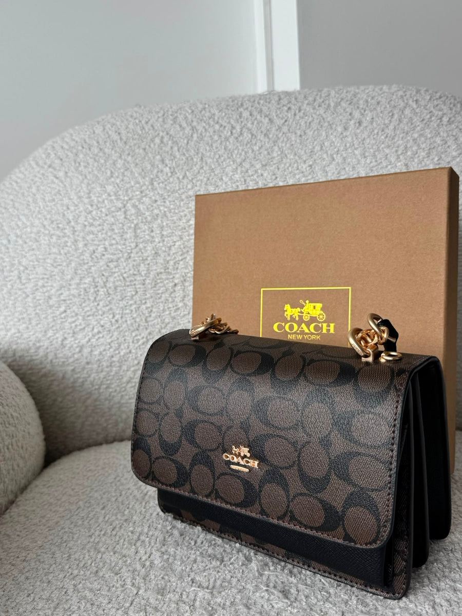 CARTERA CHELSEA CLASS COACH