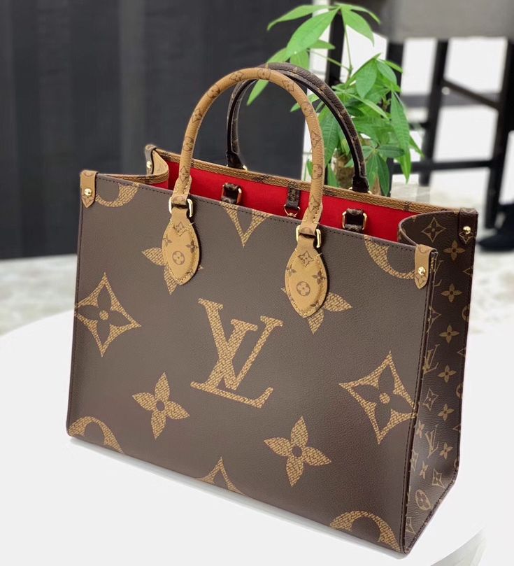 CARTERA LV MILANO